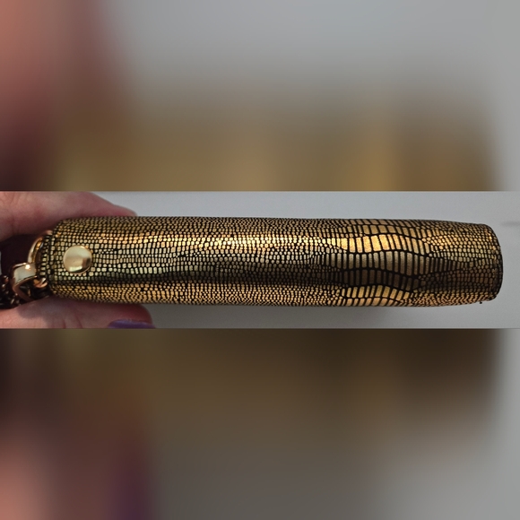 Deux Lux Gold & Black Fabric Animal Print Wallet Wristlet w/Hangtag and Tassels - Picture 11 of 11